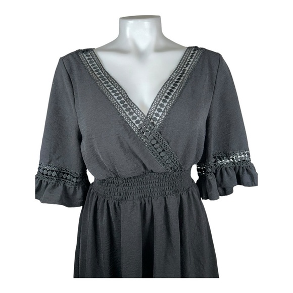 Almost Famous Dresses & Skirts - ALMOST FAMOUS Elegant Black Women's Dress Size M